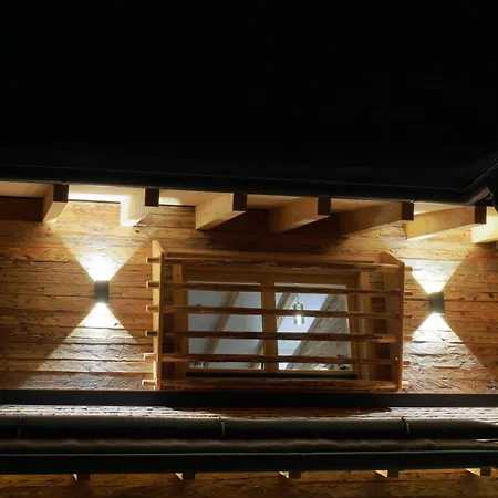 Bergchalet Four Seasons Apartmán *